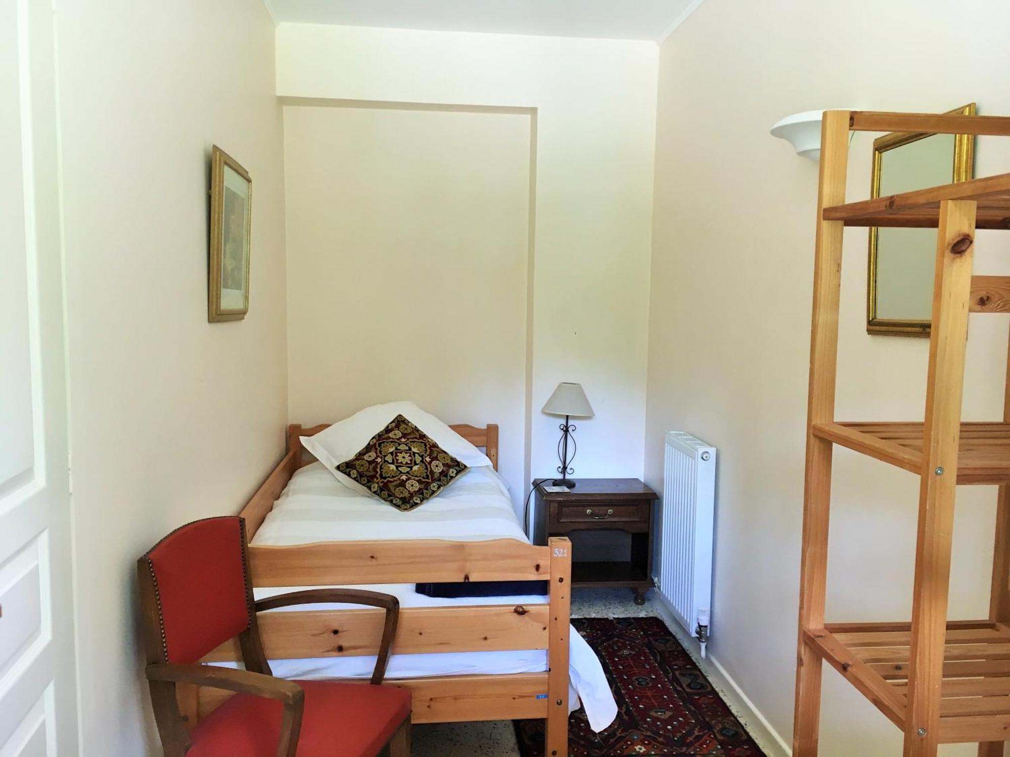 Chateau Du Fraissinet, 6 Gites Sleeping 2-8 Guests, Pool And River On Site La Tronche  エクステリア 写真