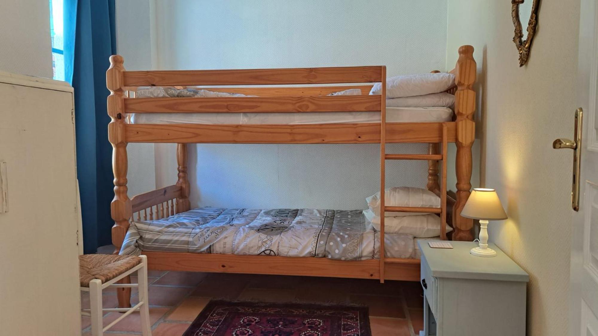 Chateau Du Fraissinet, 6 Gites Sleeping 2-8 Guests, Pool And River On Site La Tronche  エクステリア 写真